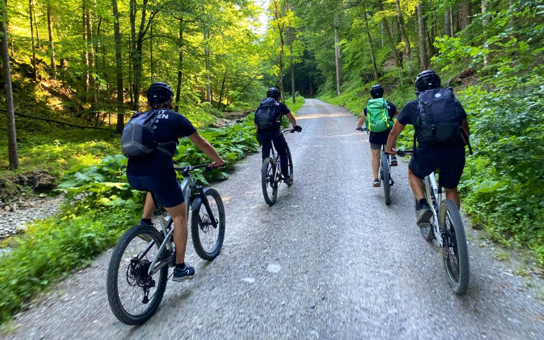 E-Bike Tour tra Natura e Tradizioni